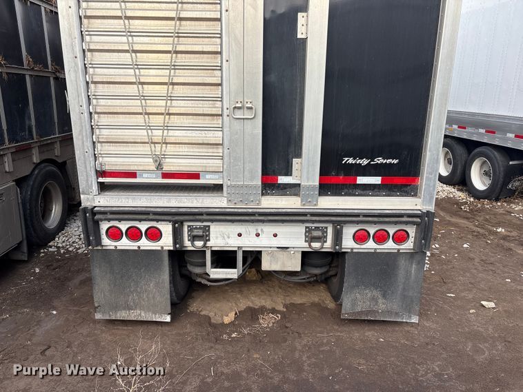 image for item YA2728 2023 Wilson PSDCL-402 livestock trailer