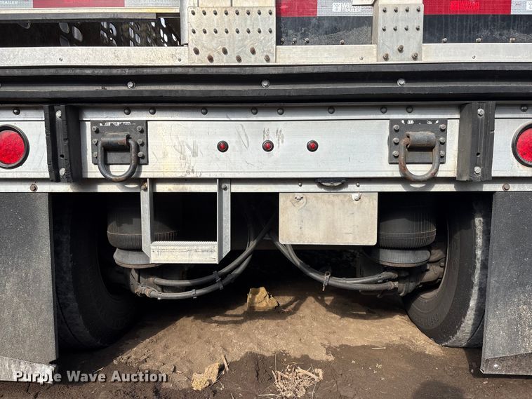 image for item YA2728 2023 Wilson PSDCL-402 livestock trailer