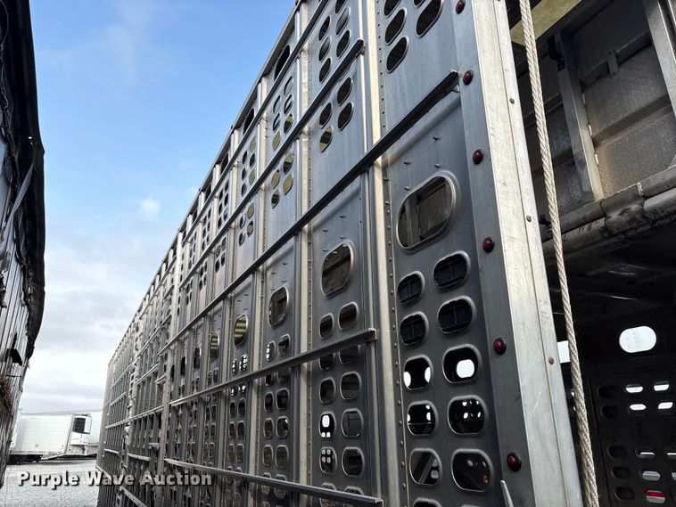 image for item YA2728 2023 Wilson PSDCL-402 livestock trailer