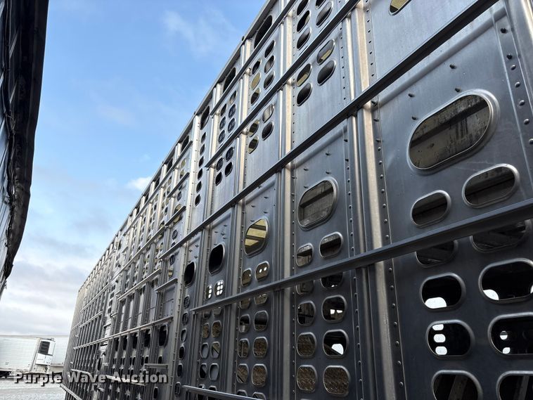 image for item YA2728 2023 Wilson PSDCL-402 livestock trailer