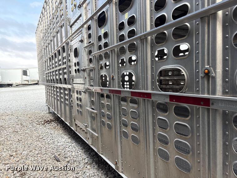 image for item YA2728 2023 Wilson PSDCL-402 livestock trailer