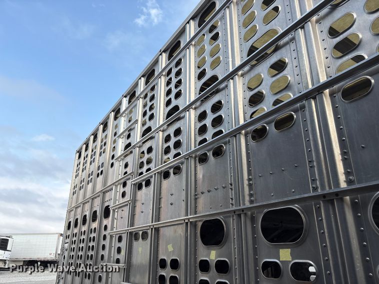 image for item YA2728 2023 Wilson PSDCL-402 livestock trailer