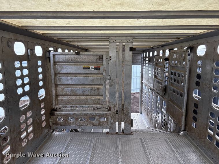 image for item YA2728 2023 Wilson PSDCL-402 livestock trailer