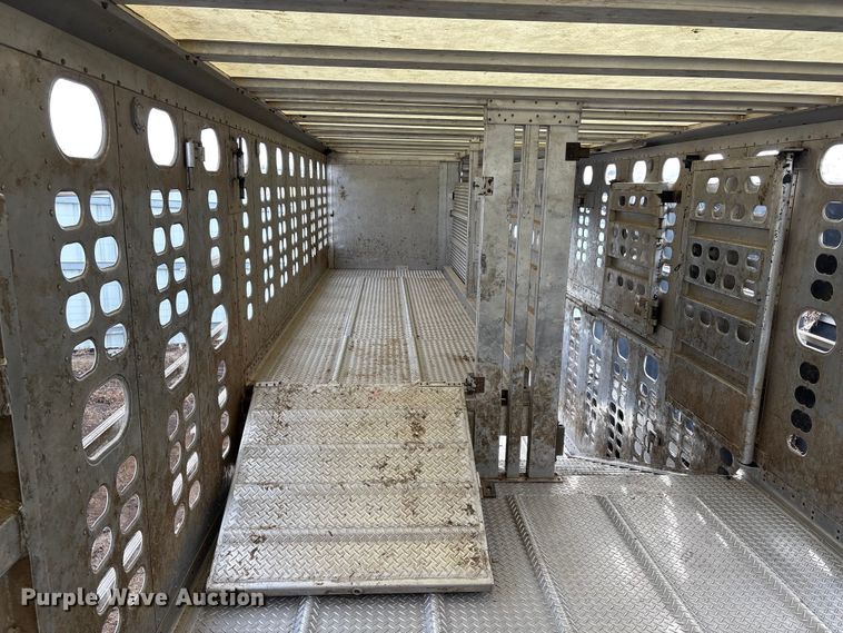 image for item YA2728 2023 Wilson PSDCL-402 livestock trailer