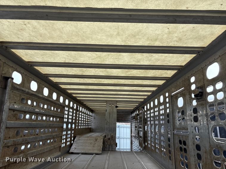 image for item YA2728 2023 Wilson PSDCL-402 livestock trailer