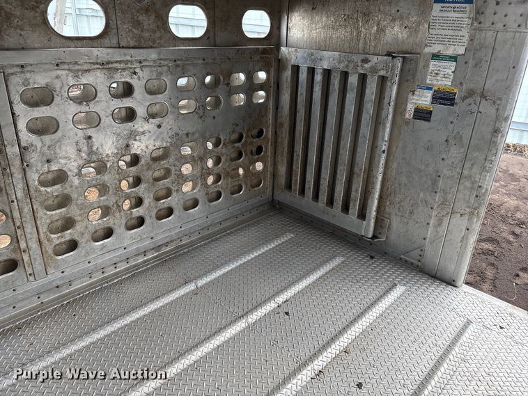 image for item YA2728 2023 Wilson PSDCL-402 livestock trailer
