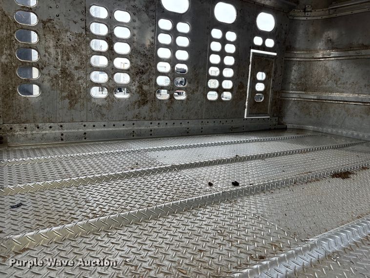 image for item YA2728 2023 Wilson PSDCL-402 livestock trailer