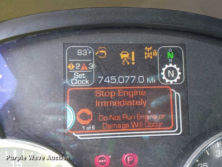 image for item YA2865 2019 Kenworth T680 semi truck