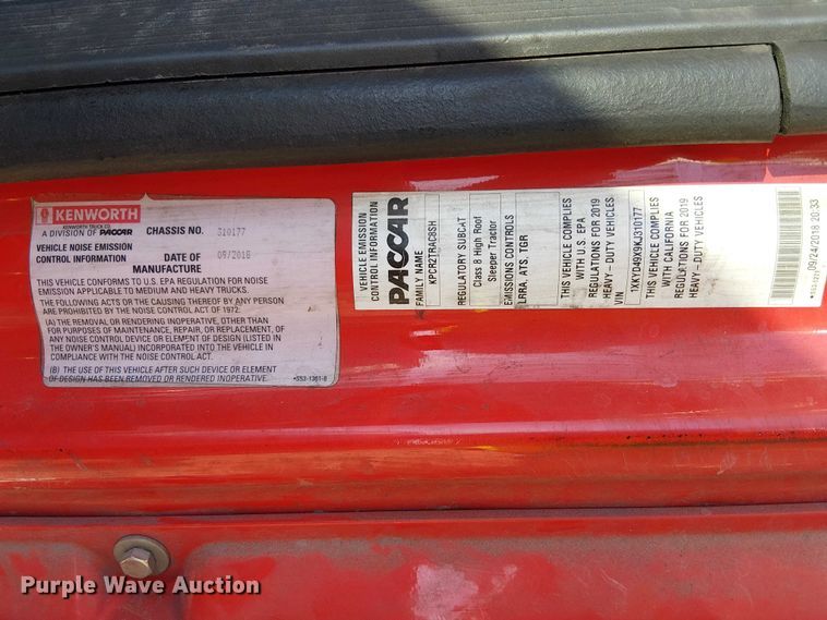 image for item YA2865 2019 Kenworth T680 semi truck