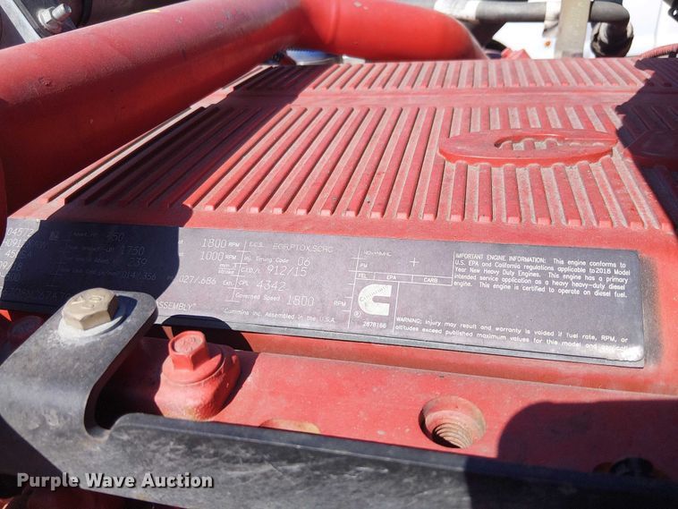 image for item YA2865 2019 Kenworth T680 semi truck