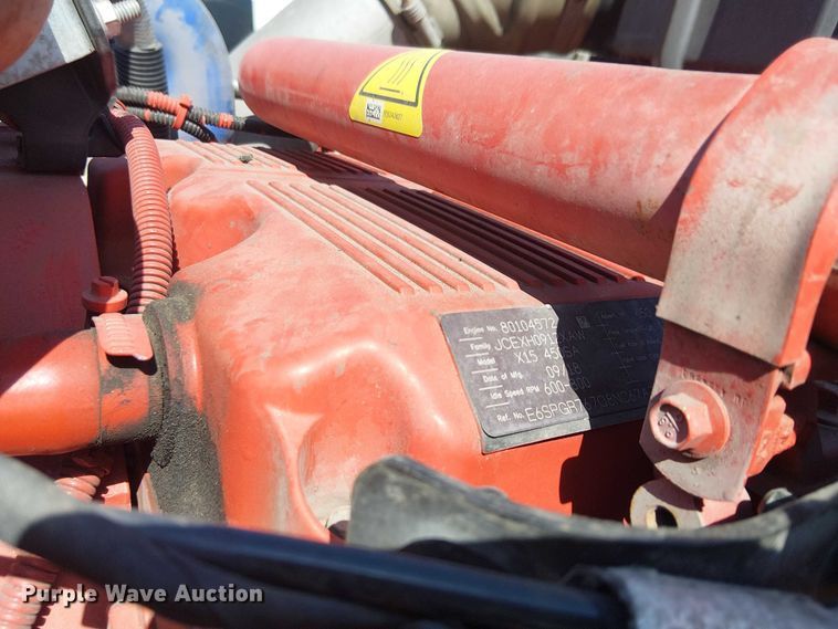 image for item YA2865 2019 Kenworth T680 semi truck