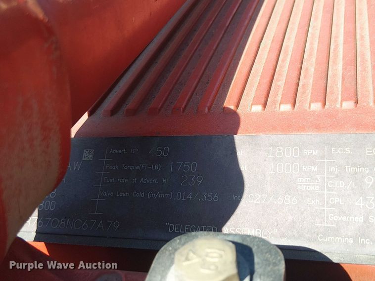 image for item YA2865 2019 Kenworth T680 semi truck