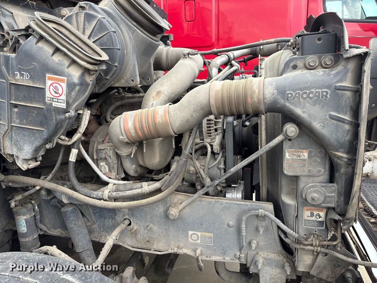 image for item YA2934 2017 Kenworth T370 oil distributor truck