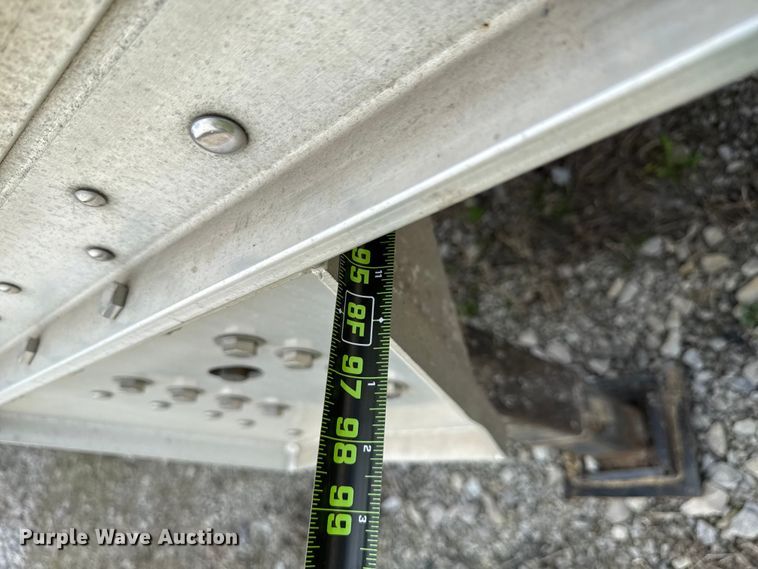 image for item YA2981 2021 Wilson DWH-650 grain trailer