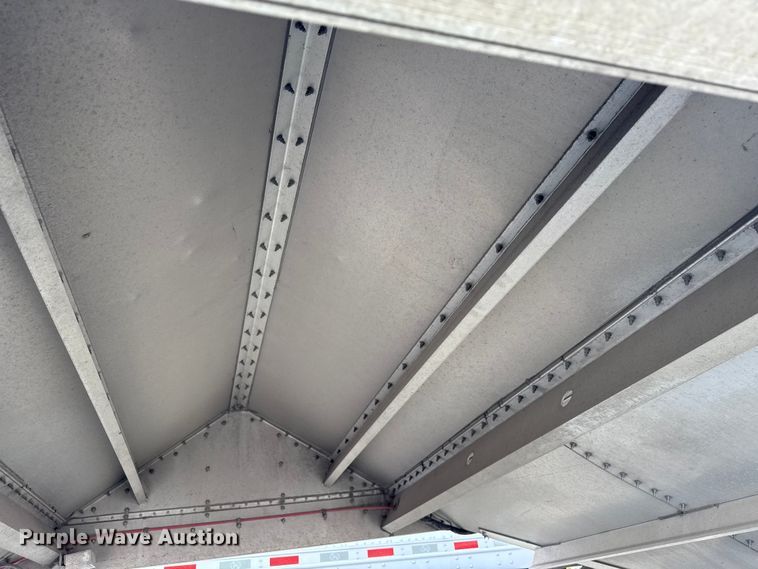 image for item YA2981 2021 Wilson DWH-650 grain trailer