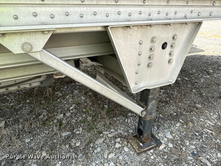 image for item YA2981 2021 Wilson DWH-650 grain trailer