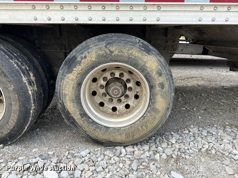 image for item YA2981 2021 Wilson DWH-650 grain trailer