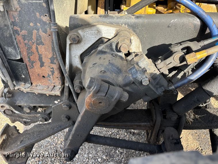 image for item YA3156 2000 Peterbilt 379 semi truck