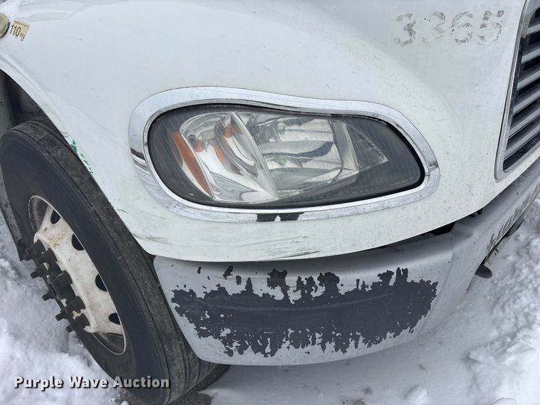 image for item YA6112 2020 Freightliner Business Class M2 box truck