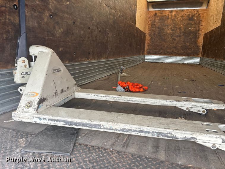 image for item YA6112 2020 Freightliner Business Class M2 box truck