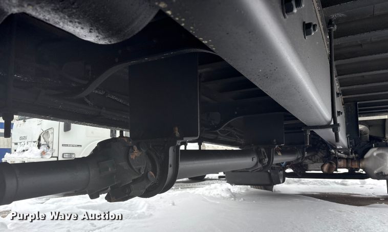 image for item YA6112 2020 Freightliner Business Class M2 box truck