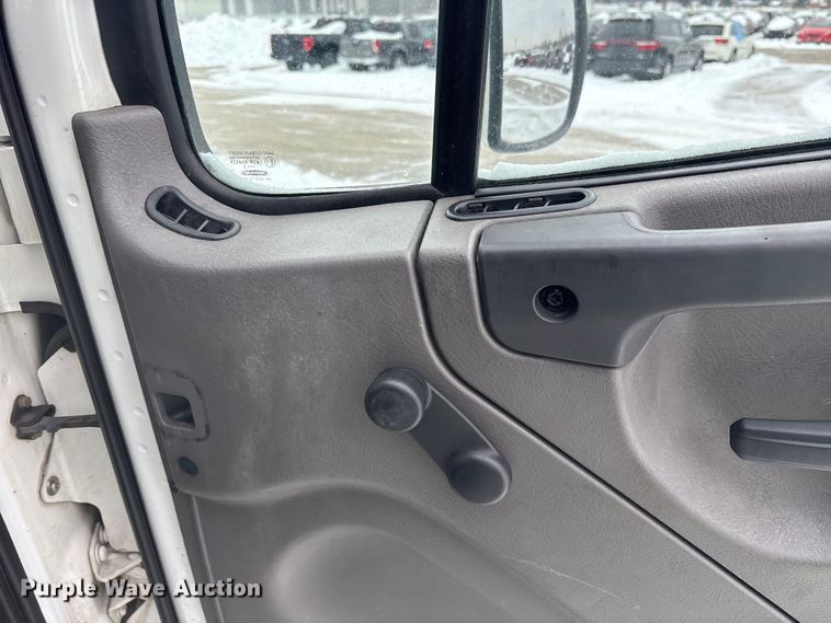 image for item YA6112 2020 Freightliner Business Class M2 box truck