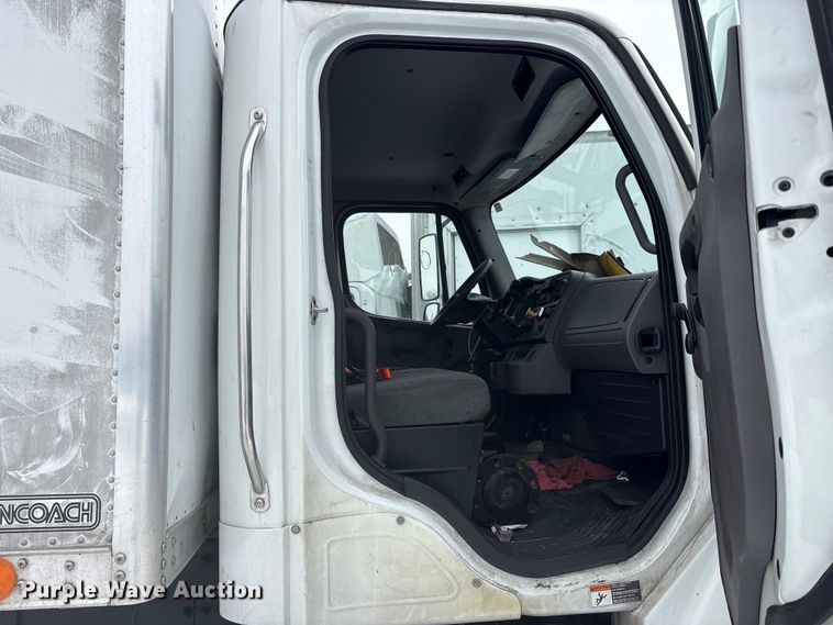 image for item YA6112 2020 Freightliner Business Class M2 box truck