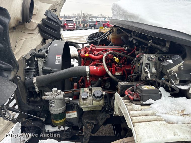 image for item YA6112 2020 Freightliner Business Class M2 box truck