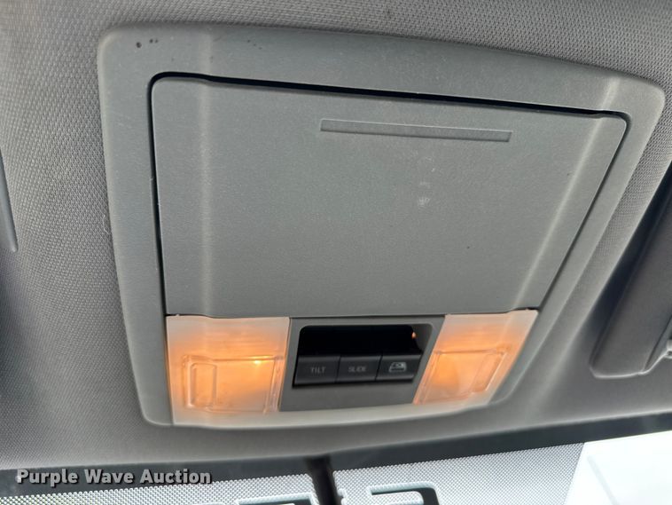 image for item DH1980 2011 Ford F150 Crew Cab pickup truck