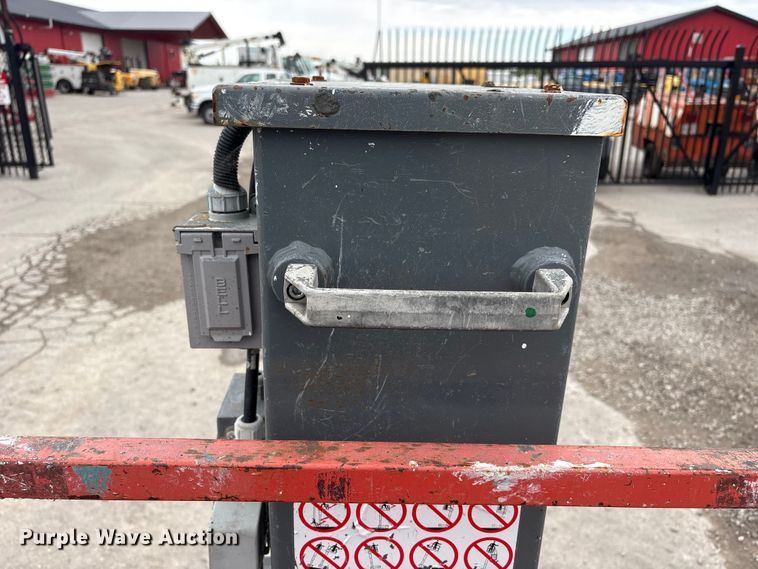 image for item DO5200 2017 Skyjack SJ12 vertical lift