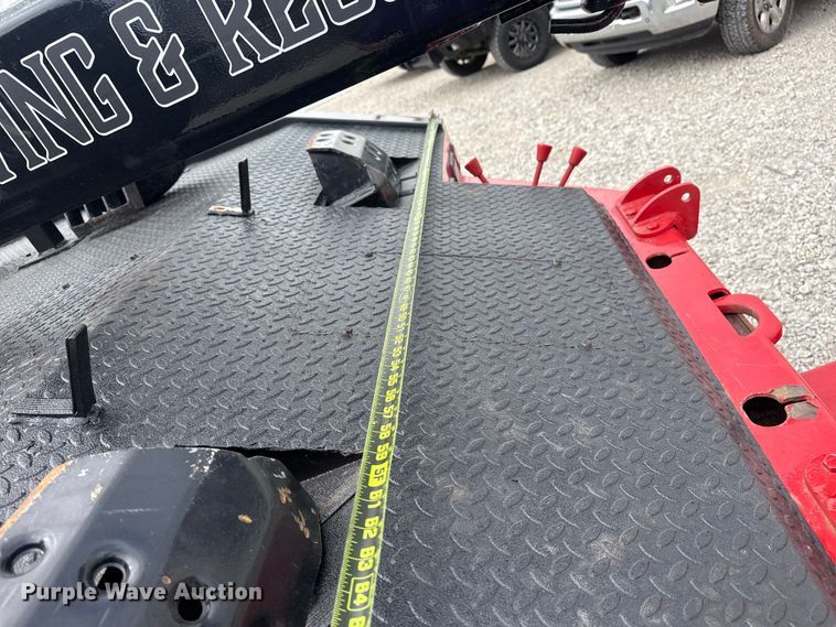 image for item DO8481 1997 International 4700 tow truck