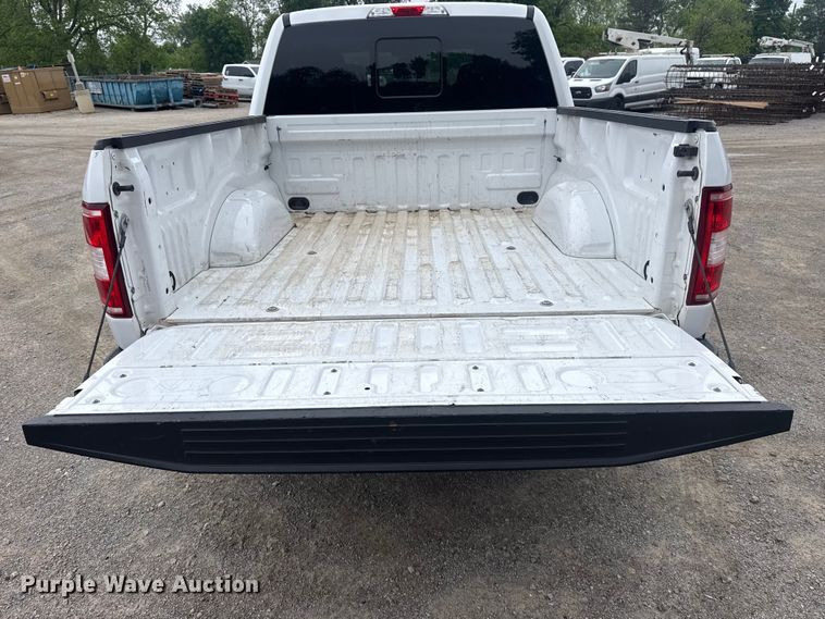 image for item DO8502 2019 Ford F150 Crew Cab pickup truck