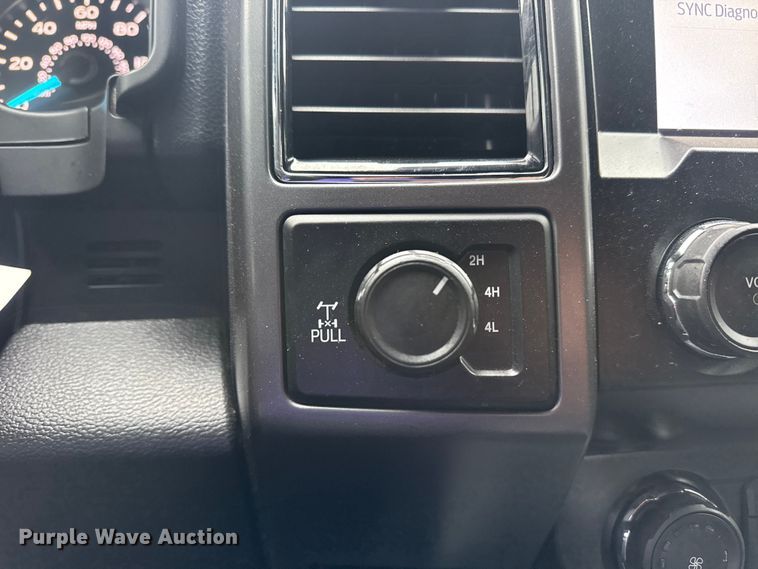 image for item DO8502 2019 Ford F150 Crew Cab pickup truck
