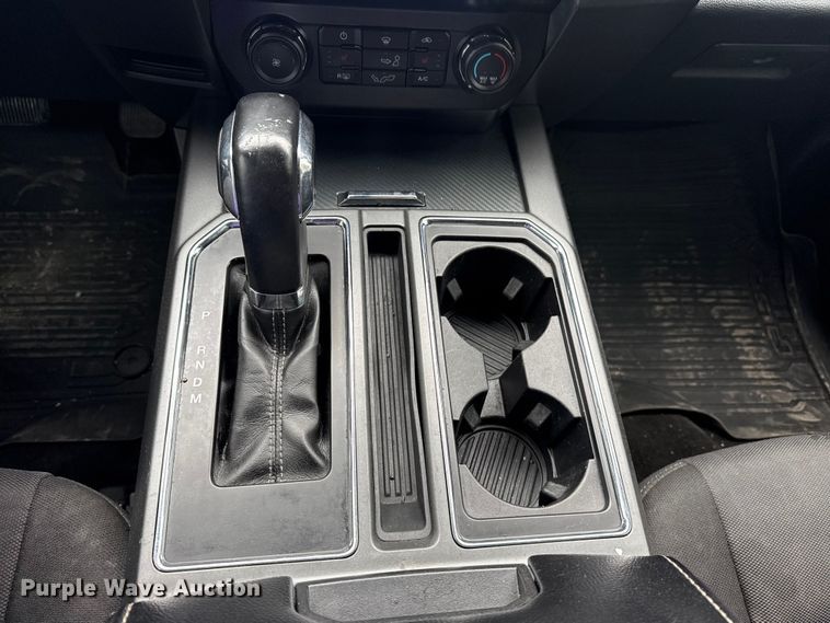 image for item DO8502 2019 Ford F150 Crew Cab pickup truck