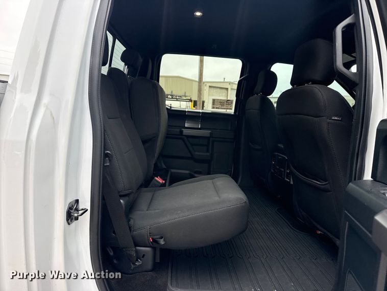 image for item DO8502 2019 Ford F150 Crew Cab pickup truck