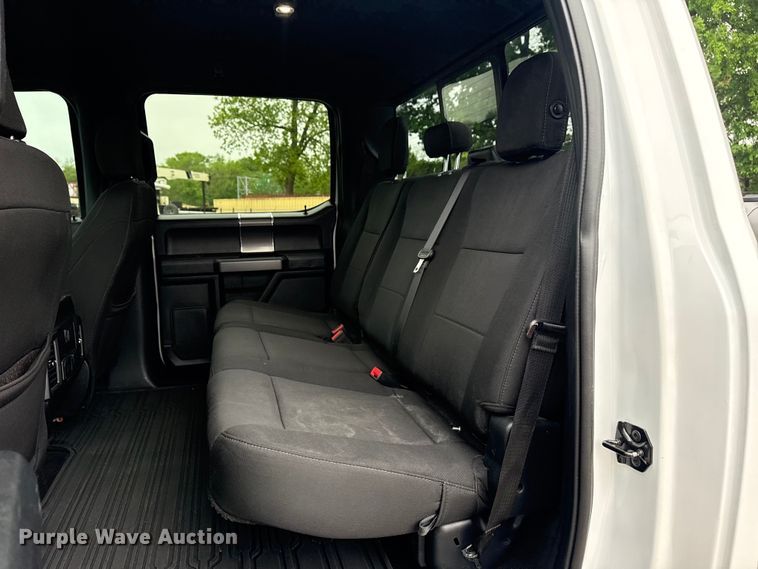 image for item DO8502 2019 Ford F150 Crew Cab pickup truck