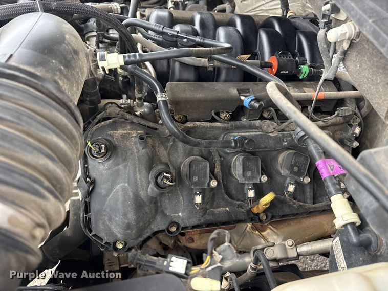 image for item DO8502 2019 Ford F150 Crew Cab pickup truck