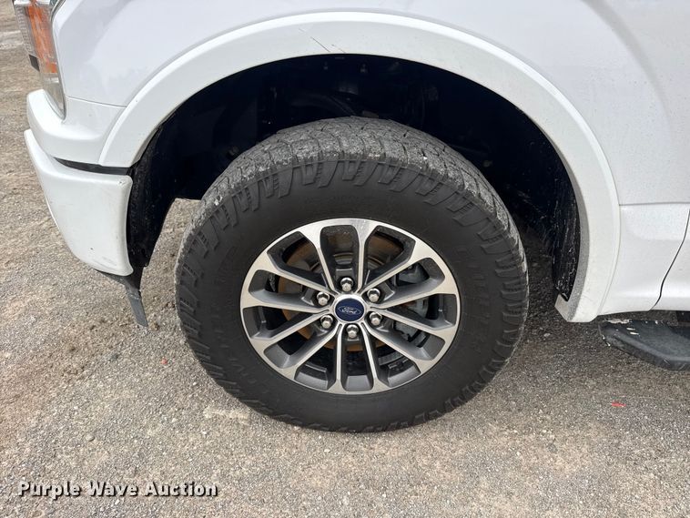 image for item DO8502 2019 Ford F150 Crew Cab pickup truck