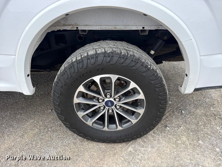 image for item DO8502 2019 Ford F150 Crew Cab pickup truck