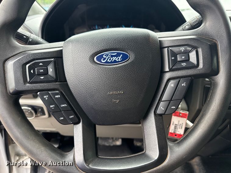 image for item DO8503 2020 Ford F350 Super Duty Ext. Cab pickup truck