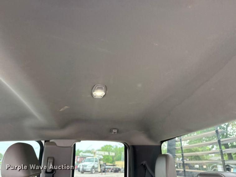 image for item DO8503 2020 Ford F350 Super Duty Ext. Cab pickup truck