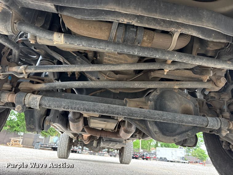 image for item DO8503 2020 Ford F350 Super Duty Ext. Cab pickup truck