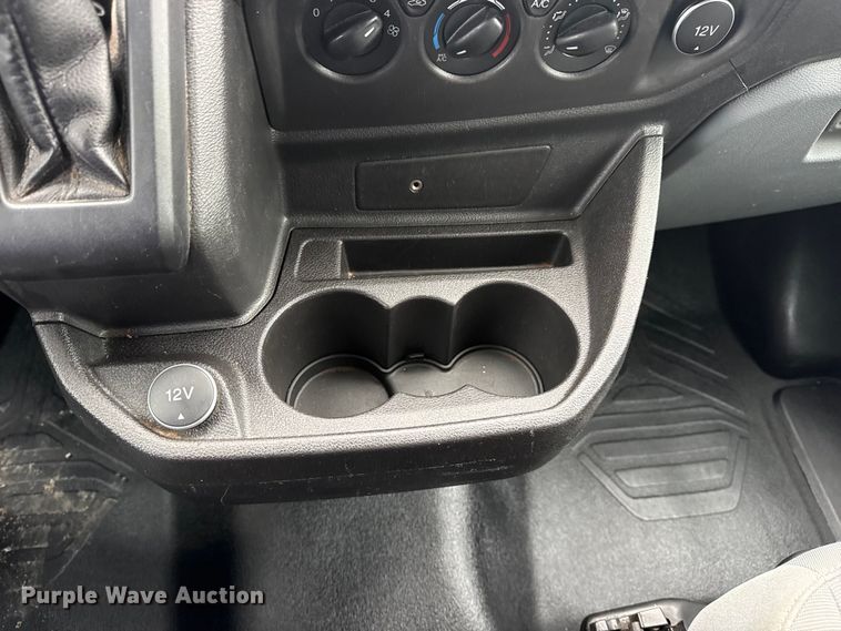 image for item DO8504 2017 Ford Transit 250 van