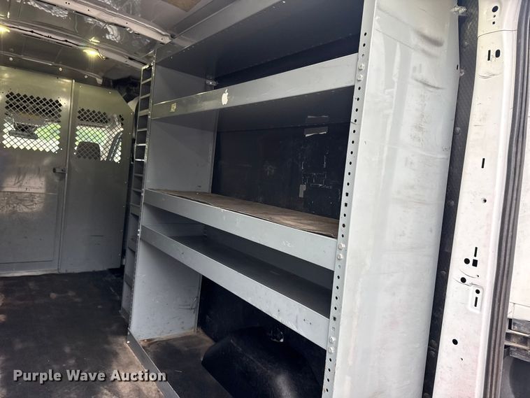 image for item DO8504 2017 Ford Transit 250 van