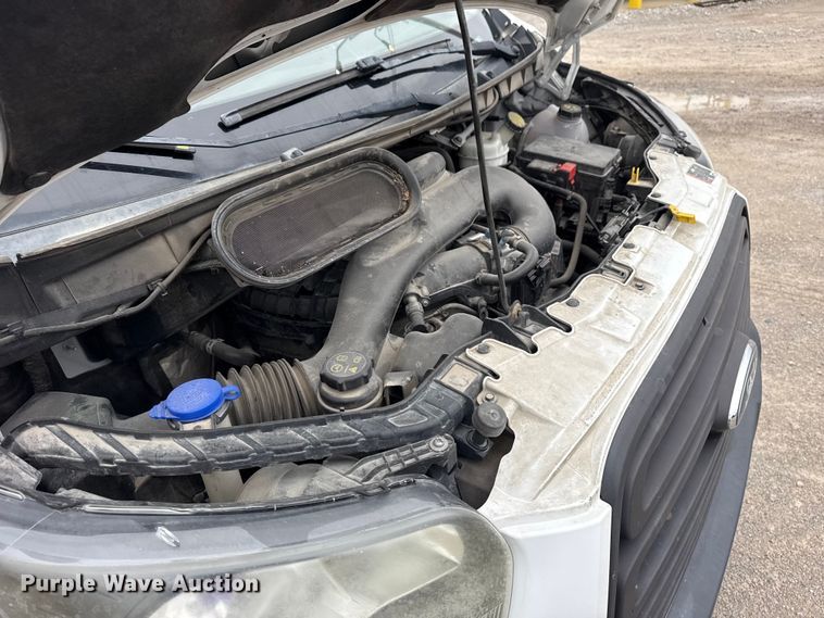 image for item DO8504 2017 Ford Transit 250 van