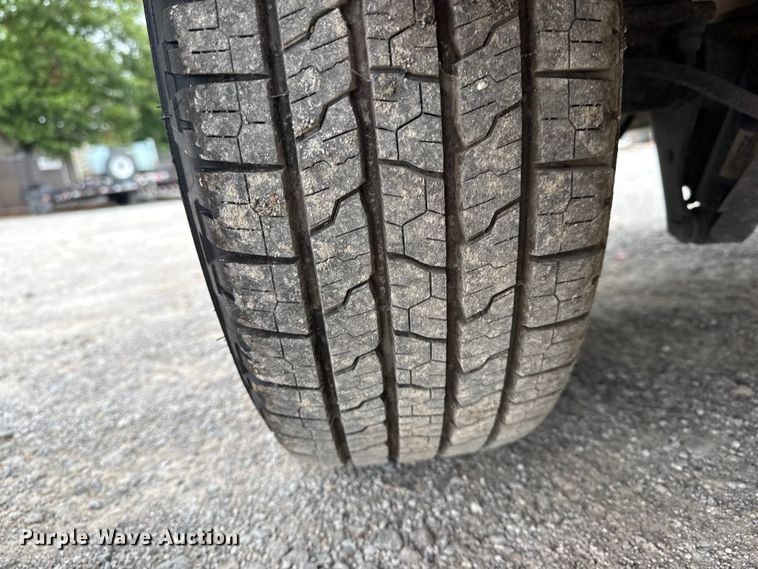 image for item DO8504 2017 Ford Transit 250 van