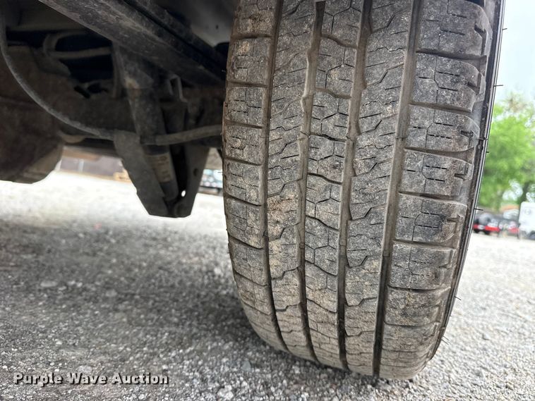 image for item DO8504 2017 Ford Transit 250 van