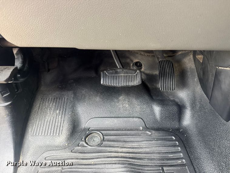 image for item DO8506 2017 Ford F250 Super Duty Crew Cab pickup truck