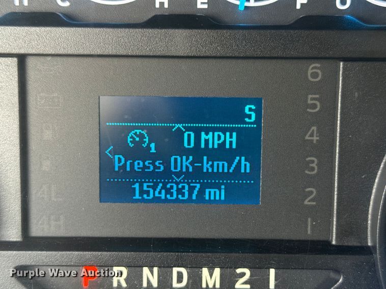 image for item DO8506 2017 Ford F250 Super Duty Crew Cab pickup truck