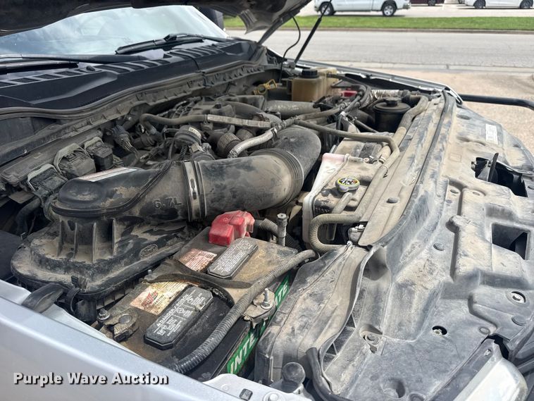 image for item DO8506 2017 Ford F250 Super Duty Crew Cab pickup truck